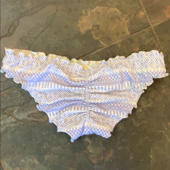 Victoria Secret Patterned Bikini Bottom Swim Wear - Picture 6 of 6